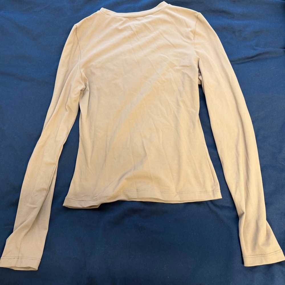 Women's Long Sleeve Scoop Neck Top - Light brown